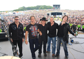 FM at Download Festival 13 June 2010