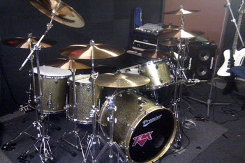 FM - Pete Jupp's drumkit