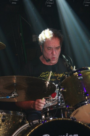 FM Metropolis Album Launch Party 7 Feb 2010 - Pete Jupp - copyright Jae Rocka